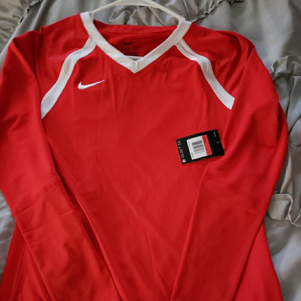 Nike Agility Fitness Tops